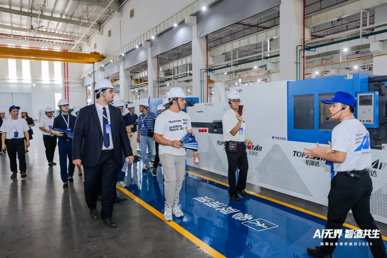 Öйú×ðÁú¼¯ÍÅ