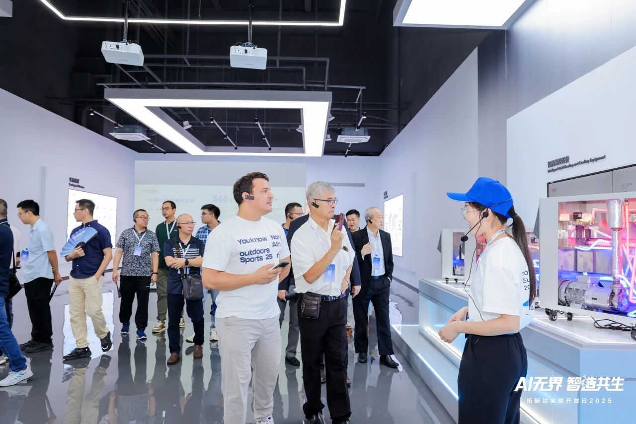 Öйú×ðÁú¼¯ÍÅ